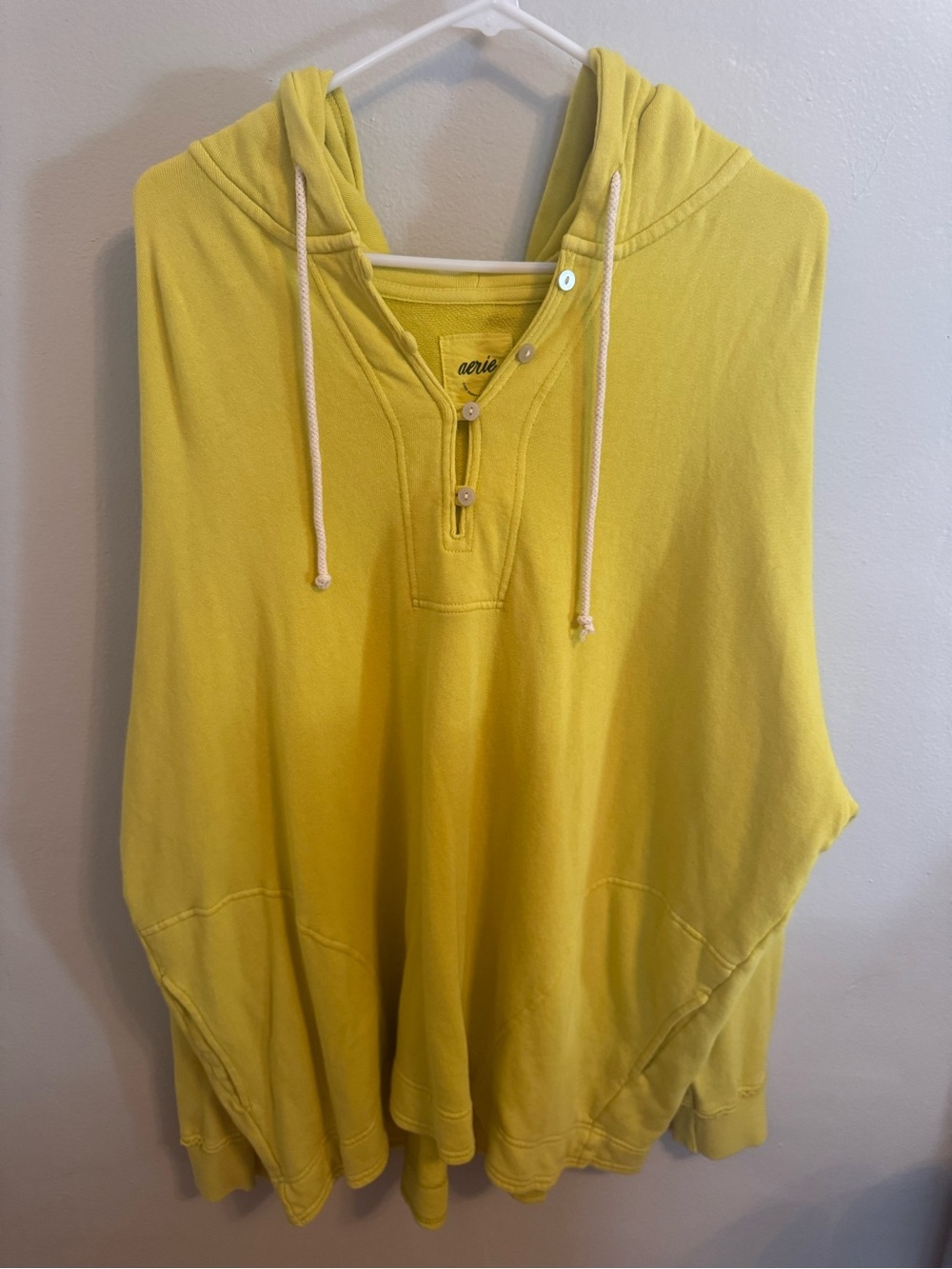 Aerie Yellow/ Mustard Hooded Henley Sweatshirt Pullover Women’s size Large